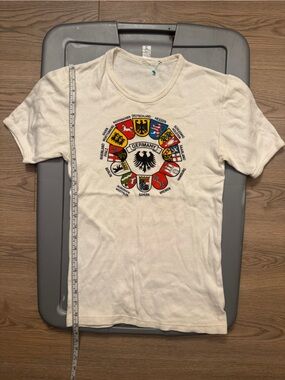 VTG Size small Cream Short-Sleeve Graphic T‑Shirt - Germany Crest of states